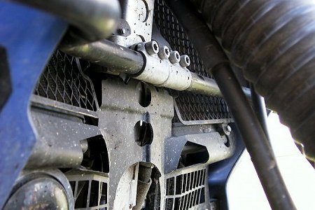 Obere Befestigung des B&uuml;gels