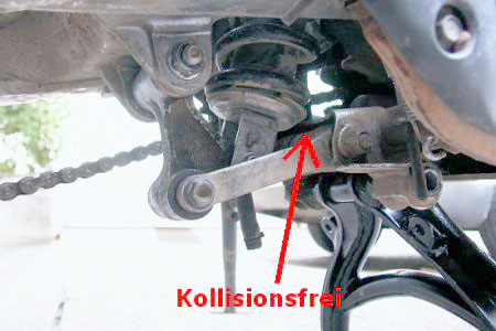 Der untere Federbeinteller liegt im voll ausgefedertem Zustand nun nicht mehr am Umlenkhebel an