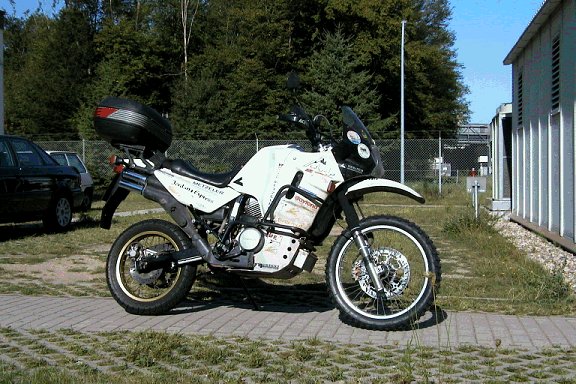 Transalp mit XR-Gabel und verl&auml;ngertem Federbein